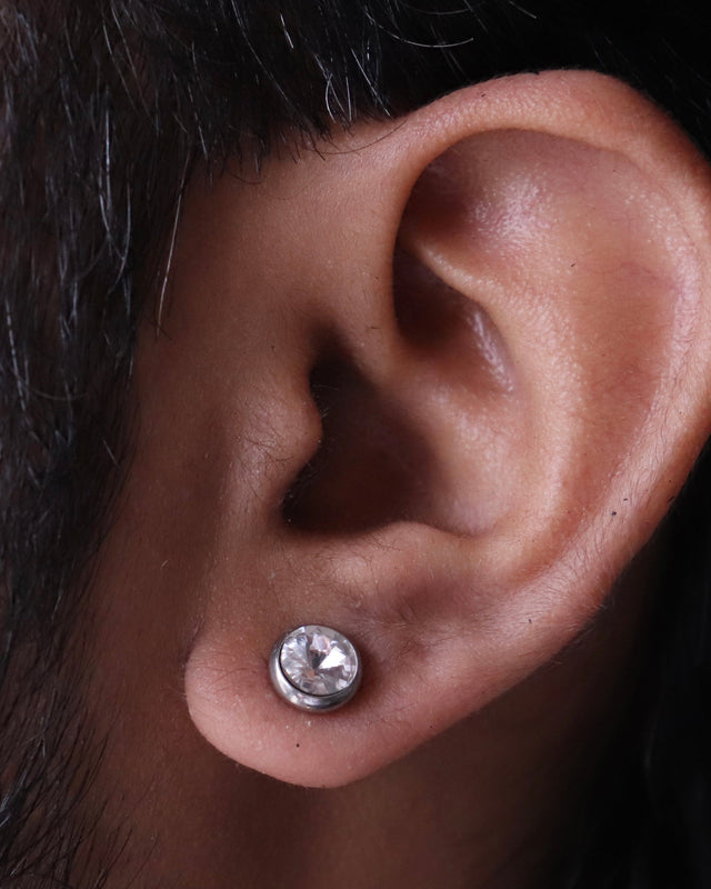 Shiro Pierced Stud (1pc-Pierced)