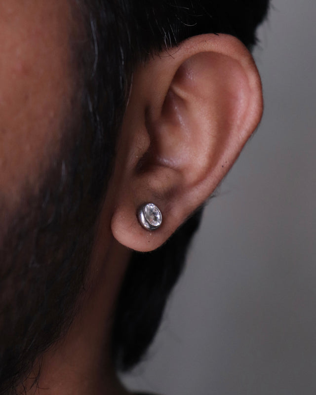 Shiro Pierced Stud (1pc-Pierced)