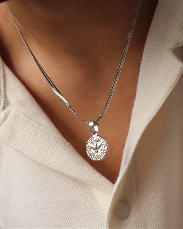Echo Pendant Chain