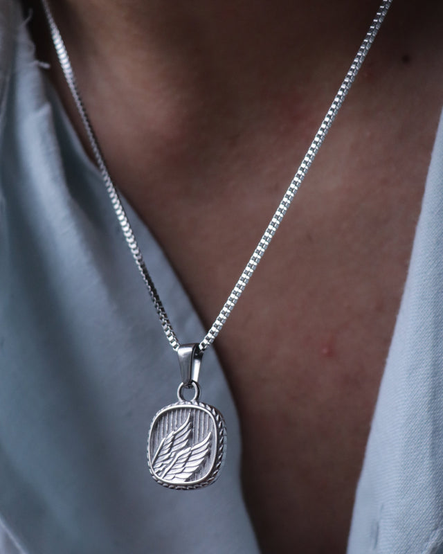 Rise Pendant Chain