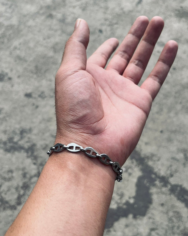 Arc Bracelet